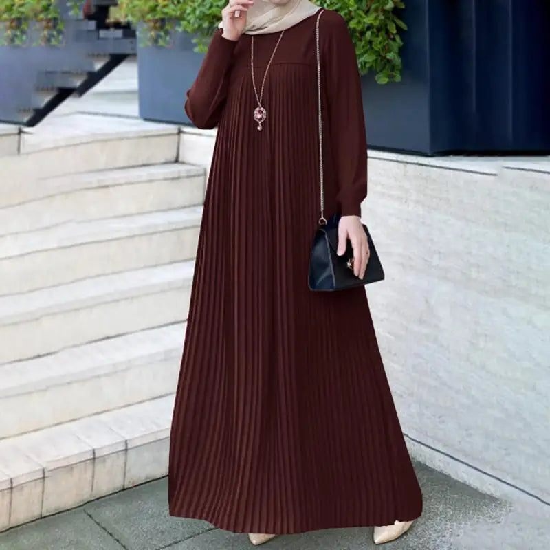 Muslim women's clothing, Arabic style fashion, elegant pleated skirt, solid color round neck long sleeved pleated dress