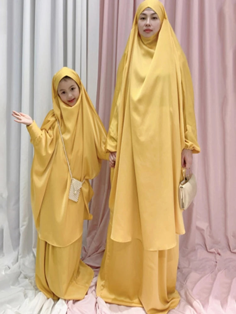 Two Piece Set Prayer Garment Dress Muslim Women Mommy Kids Girls Family Matching Sets Abaya  Long Khimar Musulman Skirt jilbab