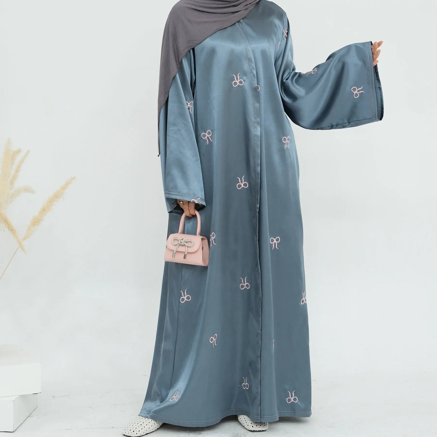 Ramadan Bow Embroidery Kimono Abaya Dubai Luxury Muslim Dress Open Abayas for Women Turkey Islamic Clothing Kaftan Hijab Robe