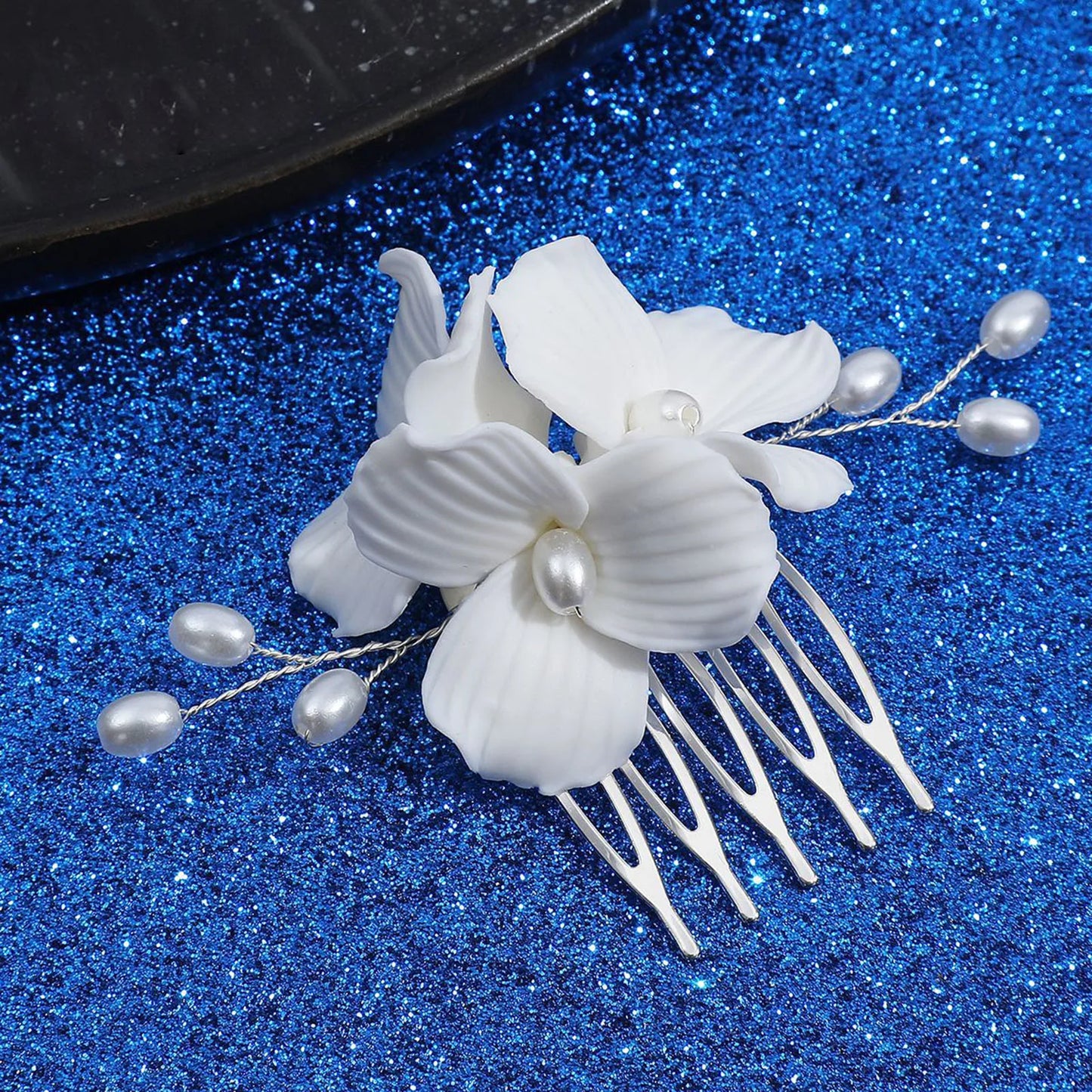 White Pearl Flower Hair Combs Jewelry Bridal Tiaras Women Headband Bridal Hair Jewelry Wedding Hair Accessories For Bride